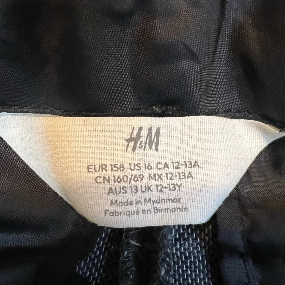 H&M Boys Charcoal Pants Adjustable Waist Size 16‎